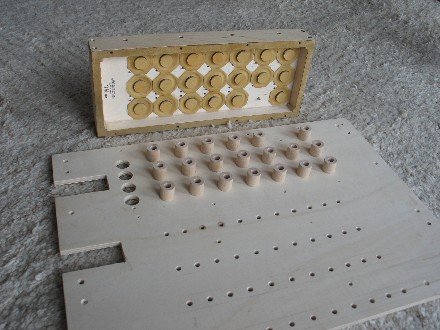 Ventilkasten und Grundplatte vor dem Zusammenbau